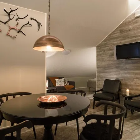 Deluxe Chalet Chalet *